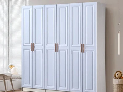 What is the operating principle of a double-door wardrobe?